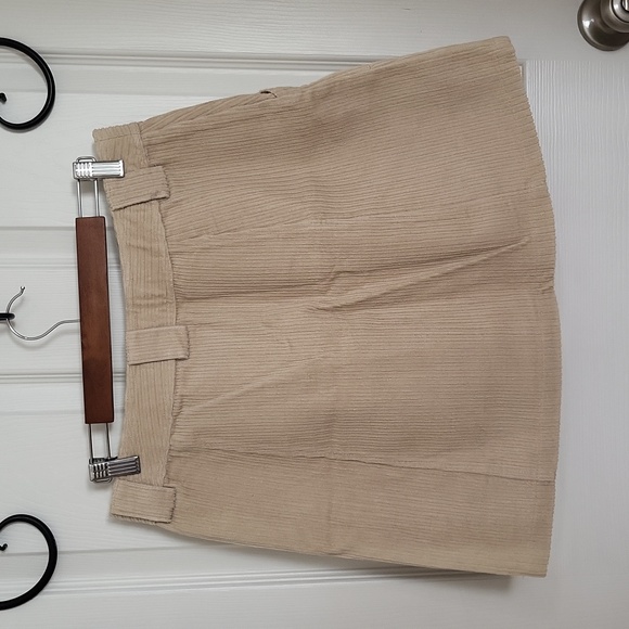 Herringstones Corduroy Skirt with Pockets - Picture 2 of 3